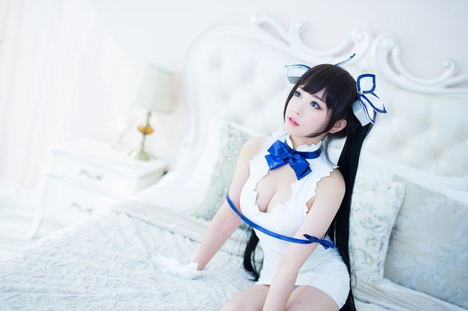 Danmachi Hestia Cosplay By Tomia 12