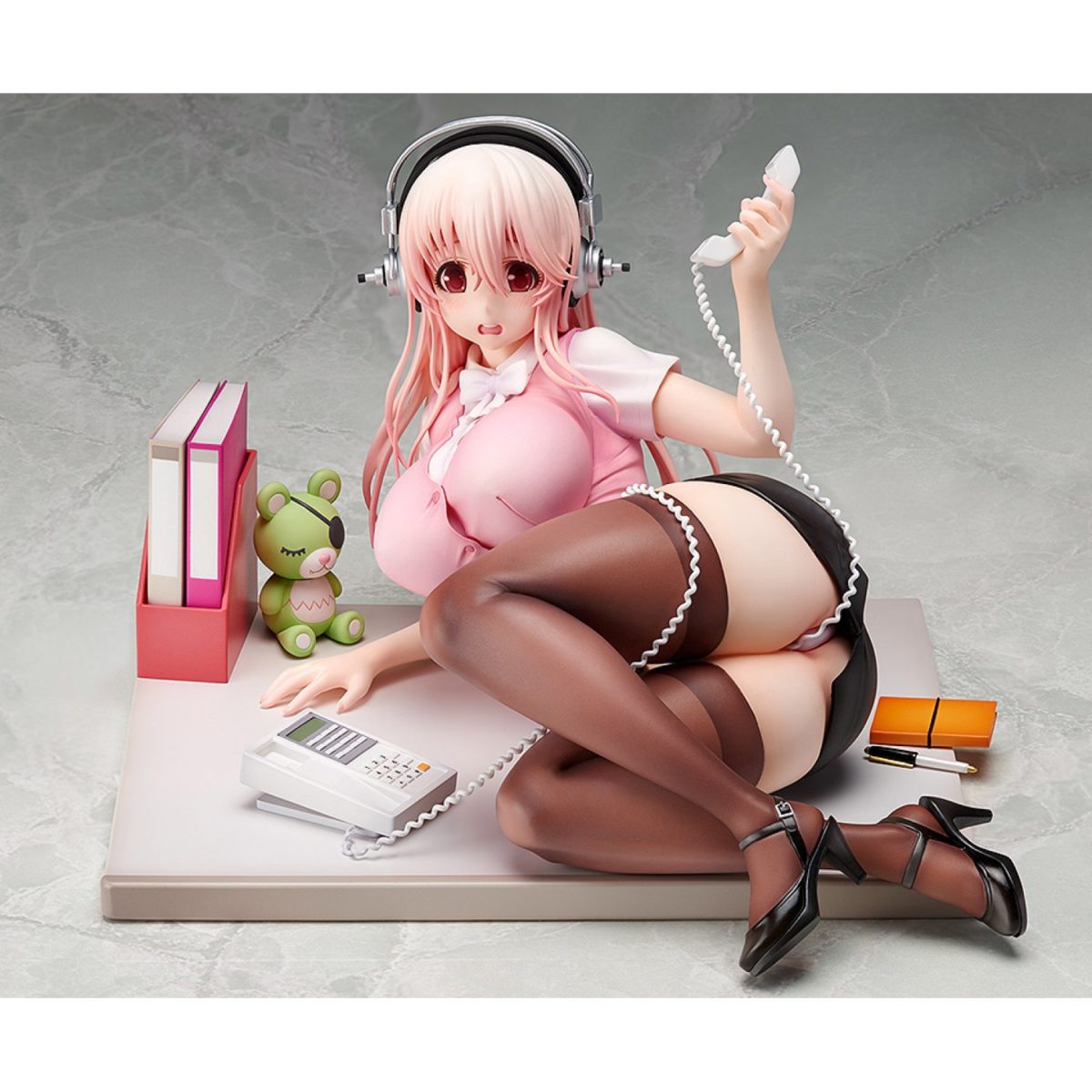 Super Sonico Figure Clumsy OL Anime Figure 1