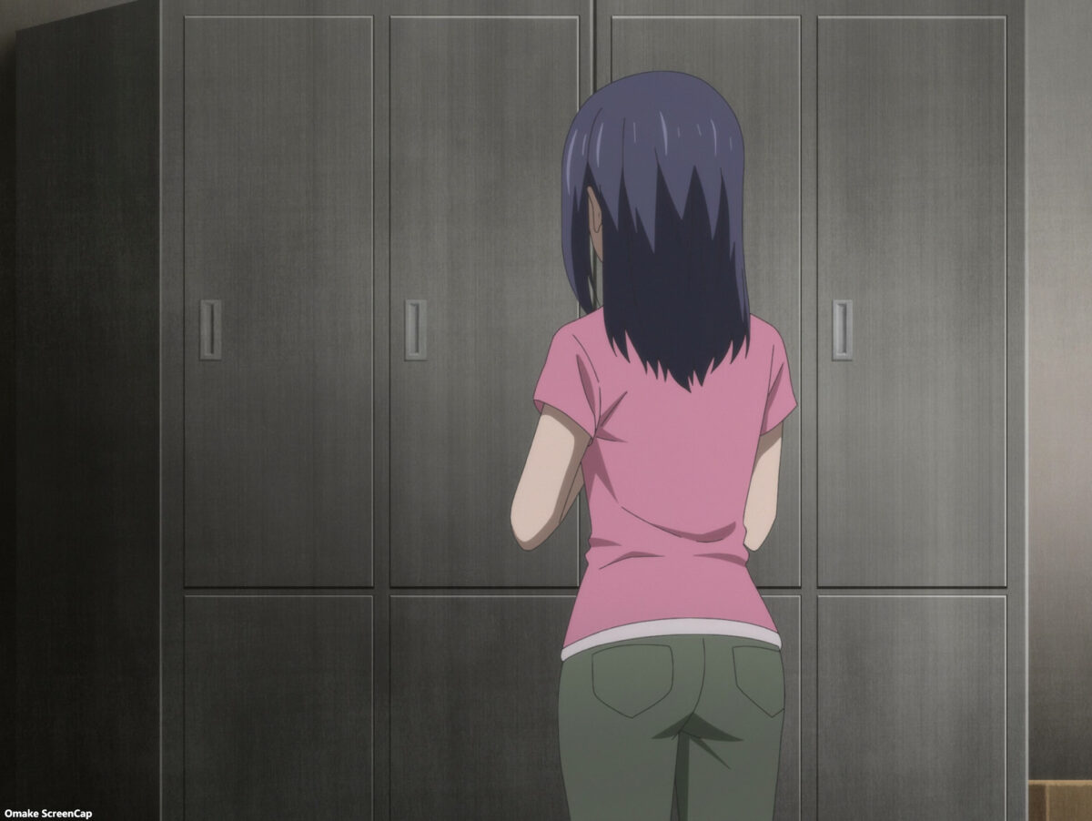 Uzaki Chan Wants To Hang Out! S2 Ami In Front Of Lockers