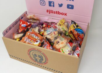 What's Inside The New J List Box Snack Box