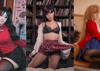 Schoolgirl Cosplay and JK Cosplay