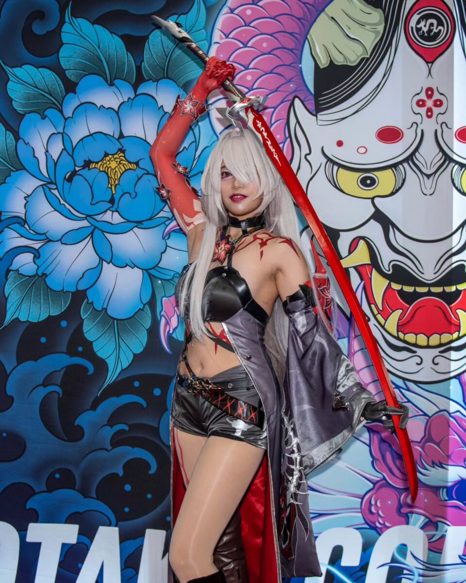 Acheron from Honkai: Star Rail by Berri, photo by DVPhotoWorks