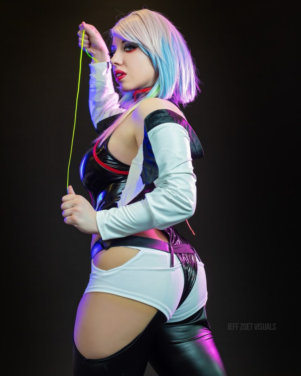 Lucy from Cyberpunk: Edgerunners by Sarah Spectre, photo by Jeff Zoet