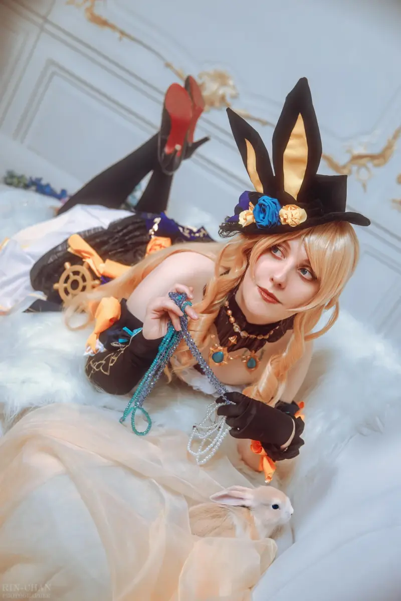 An adorable bunny-themed cos from H_drargyrum